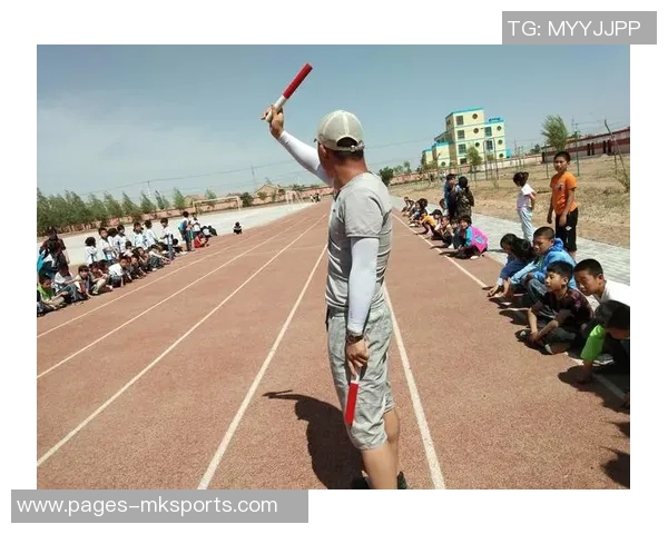 博维坦言更爱运动装期待重返赛场展现真实自我